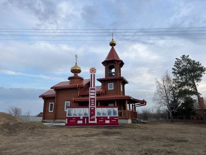 В Алексеевском реставрируют мемориалы героям Великой Отечественной войны