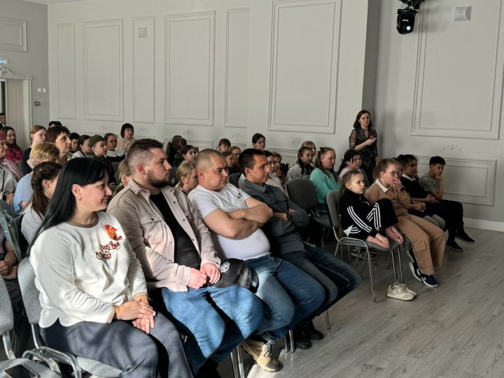 В Алексеевской детской школе искусств состоялся праздничный концерт