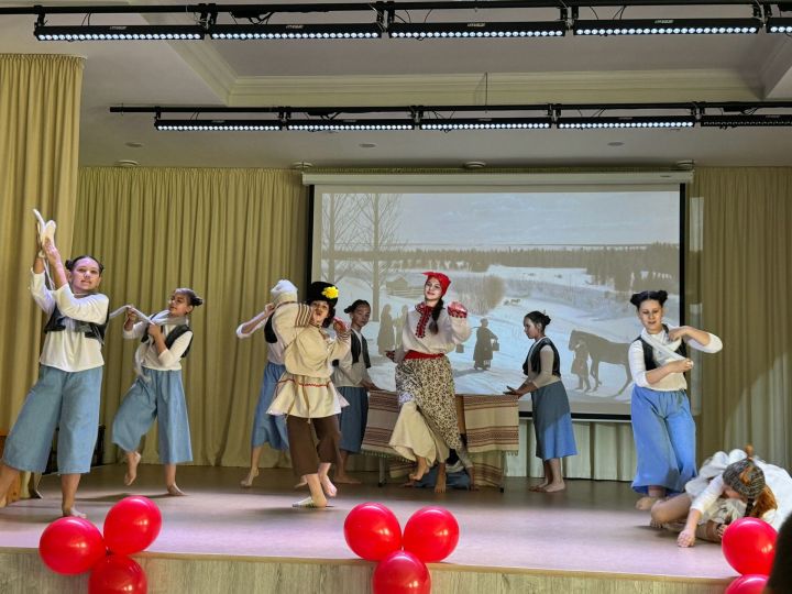 В Алексеевской детской школе искусств состоялся праздничный концерт