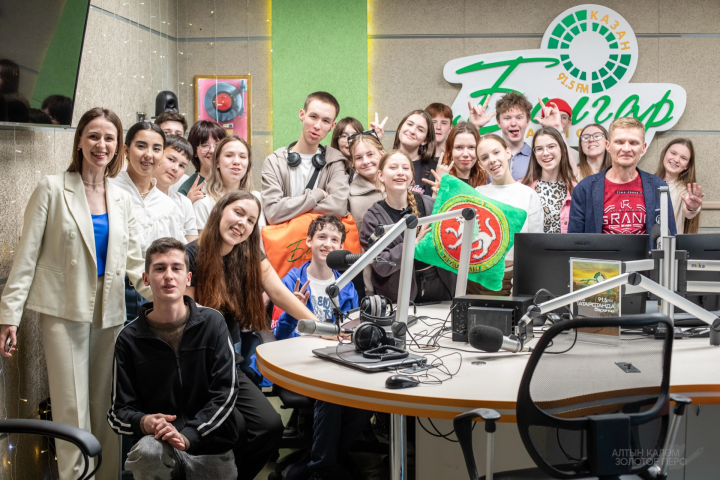 Юные журналисты познакомились с медиаиндустрией Татарстана