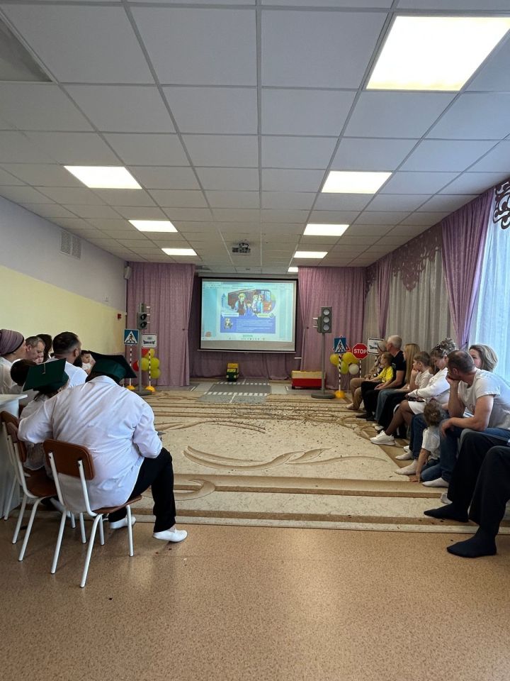 В детском саду «Петушок» прошёл семейный праздник безопасности