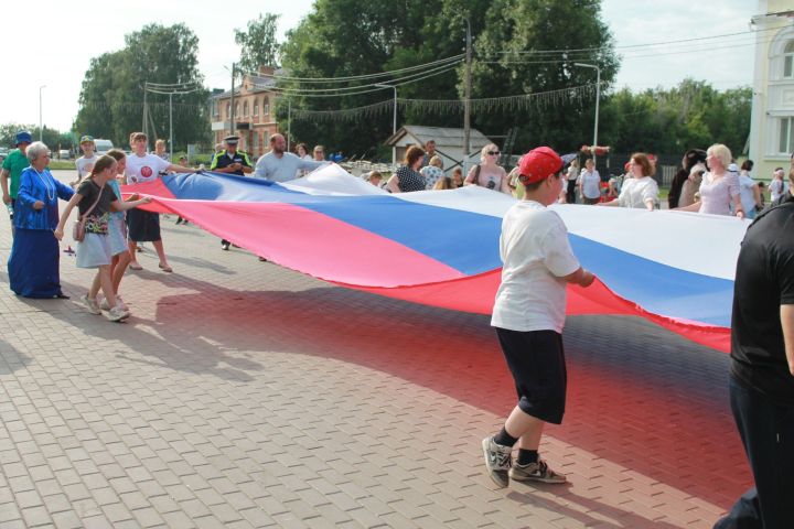В Алексеевском ярко отметили День России