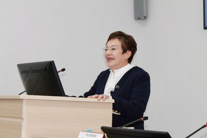 В Алексеевском районе состоялось первое заседание Совета пятого созыва