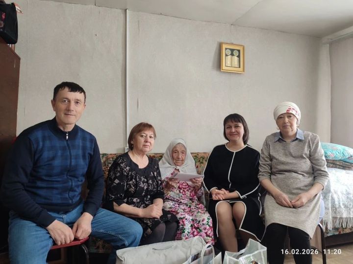 Жизненный путь длиною в 94 года: поздравления труженице тыла