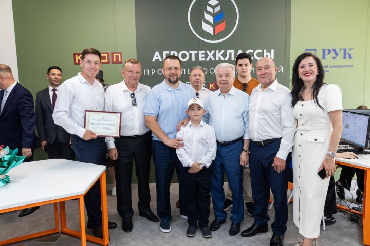 Юбилейный магазин открыт в Алексеевском районе