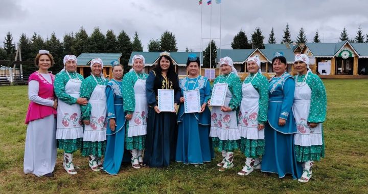 Алексеевские коллективы стали лауреатами фестиваля «Бистә шәле»
